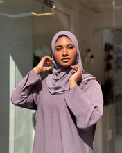 Load image into Gallery viewer, Tulip Sleeve Abaya in Cloche Cut (Mauve)
