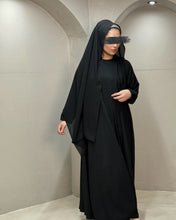 Load image into Gallery viewer, Italian Linen Frayed Abaya Set in Cloche Cut (Black)
