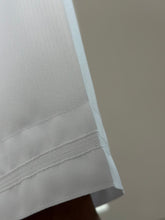 Load image into Gallery viewer, Emirati Omani Thobe with Zip and Tassel (Off-White)