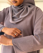 Load image into Gallery viewer, Tulip Sleeve Abaya in Cloche Cut (Mauve)
