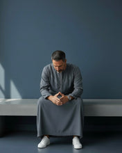 Load image into Gallery viewer, Emirati Cotton Thobe with Tassel (Grey)