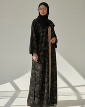 Load image into Gallery viewer, Floral Turkish Jacquard Patterned Abaya Set in Cloche Cut (No Inner Dress)