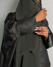Load image into Gallery viewer, Three-Piece Patterned Abaya Set: Abaya with Tulip Sleeves, Inner Dress & Hijab (Dark Khaki)