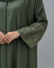 Load image into Gallery viewer, Italian Linen Abaya with Arabic Calligraphy Embroidered Sleeves (Olive Green)

