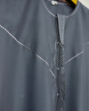 Load image into Gallery viewer, Emirati Cotton Thobe with Tassel (Grey)
