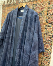 Load image into Gallery viewer, Indian Linen Patterned Abaya Set in Cloche-Cut (Midnight Blue)
