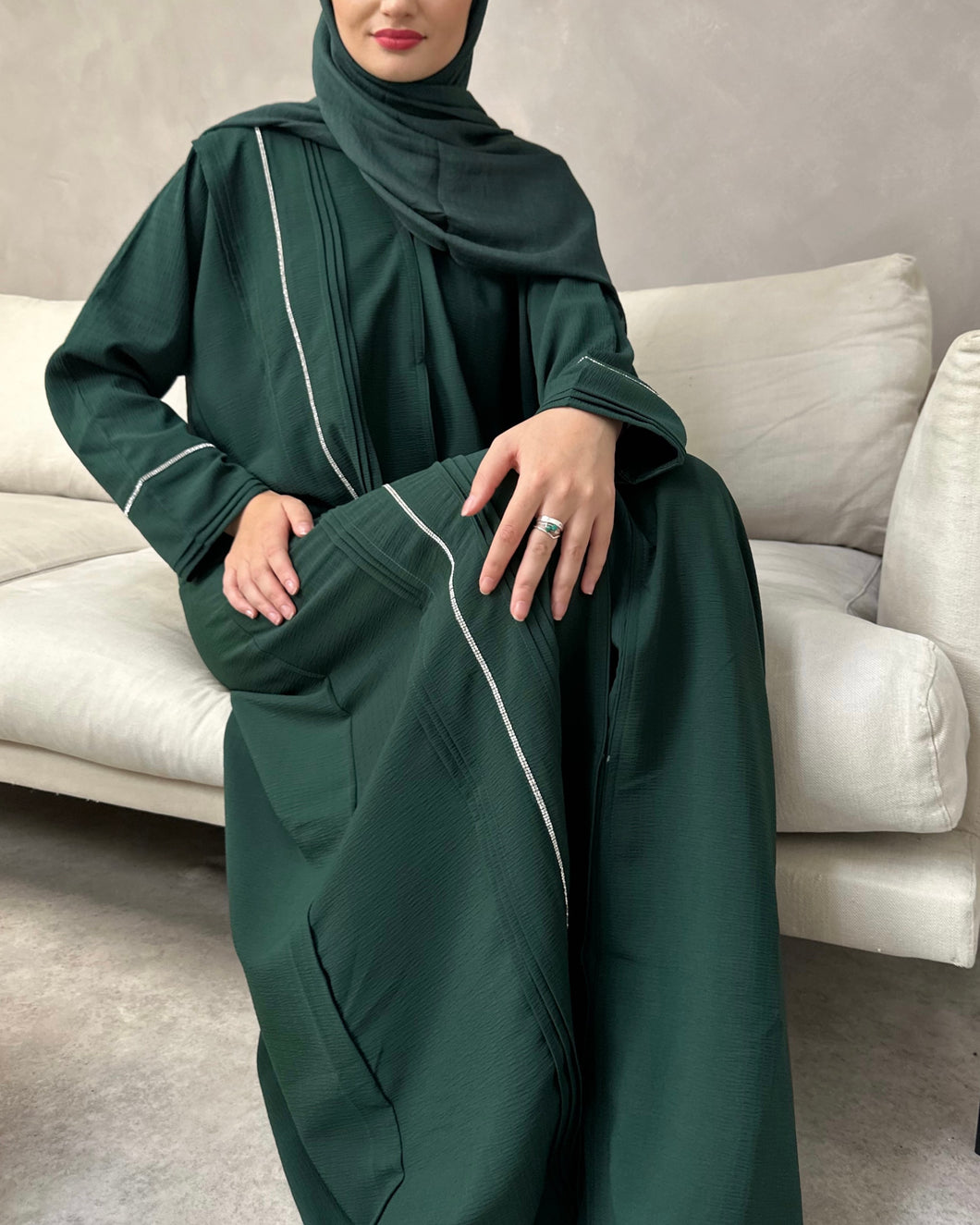 Elegant Abaya with Beads and 3D Layered Appliqué (Emerald Green)