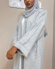 Load image into Gallery viewer, Four-Piece Set: Frayed Linen Abaya &amp; Inner Dress (Grey)
