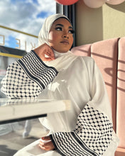 Load image into Gallery viewer, Kuffiyeh Embroidered Abaya (Off-White)
