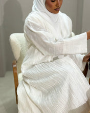 Load image into Gallery viewer, Three-Piece Summer Set: Cotton Jacquard Blend Abaya, Inner &amp; Hijab (White)
