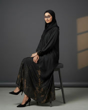 Load image into Gallery viewer, Eid Premium Gold Floral Patterned Abaya in Cloche-Cut
