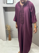 Load image into Gallery viewer, Rear view of traditional burgundy Moroccan thobe with clean finish
