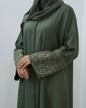 Load image into Gallery viewer, Italian Linen Abaya with Arabic Calligraphy Embroidered Sleeves (Olive Green)
