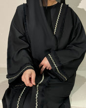 Load image into Gallery viewer, Linen Blend Frayed Open Abaya (No Inner Dress)
