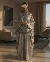 Load image into Gallery viewer, Three-Piece Set: Metallic Patterned Bisht &amp; Silky Inner Dress (Taupe)
