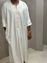Load image into Gallery viewer, Traditional look in premium off white Moroccan thobe with classic cut
