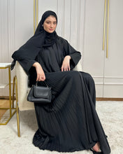 Load image into Gallery viewer, Close up of Black Pleated Abaya premium Nidha material
