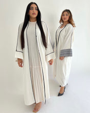 Load image into Gallery viewer, White Hessian Linen Abaya
